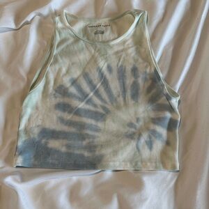 American Eagle Outfitters Blue and White Tie-Dye Crop Top